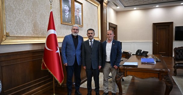 Milli Futbolcumuz Merih Demiral'ın Babası Burhan Demiral'dan, Vali Aktaş'a Ziyaret