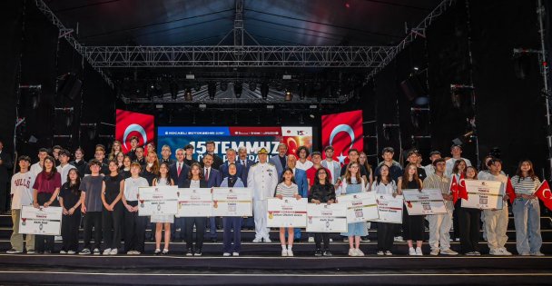 Milli İrade Meydanı bir sınavı daha başarıyla geçti