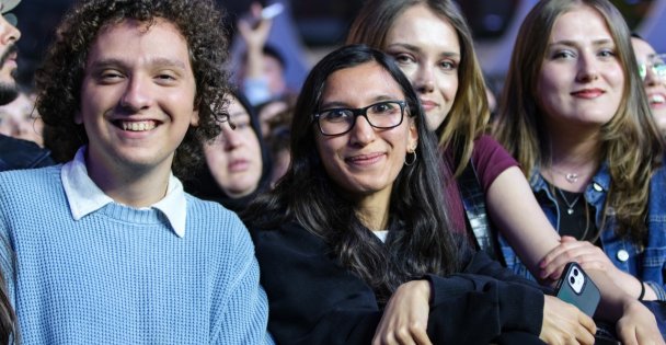 Milli İrade Meydanı dolup taştı