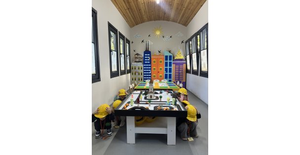 Minik mimarlara güvenli yapılar anlatıldı