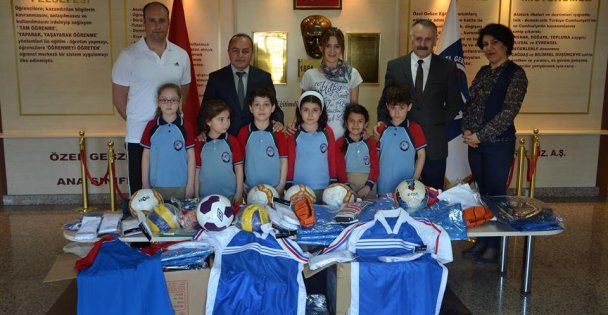 Minik yüreklerden Harran'a yardım eli