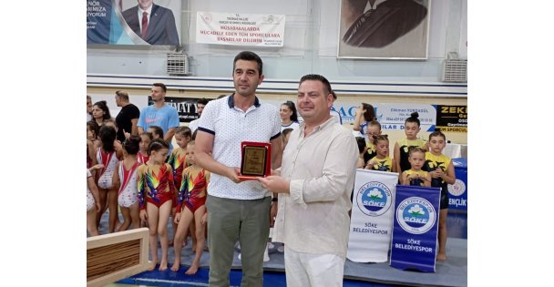 Minikler Jimnastik Şampiyonası Başladı