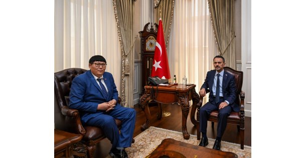 Moğolistan İstanbul Başkonsolosu Ankhbayar Danuu, Vali Aktaş'ı Ziyaret Etti