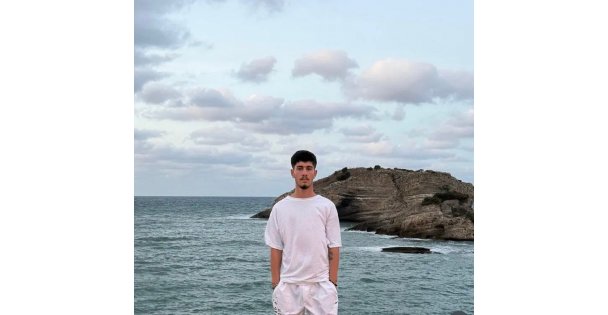 Motosiklet kazası yapan genç sürücü kurtarılamadı