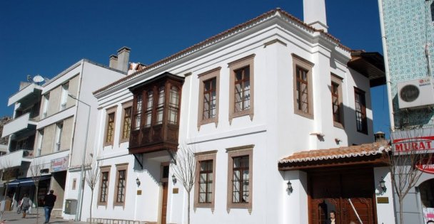 Muğla'daki O Yapılar Koruma Altında: Çivi Bile Çakılamıyor, Sizleri O Yıllara Götürüyor, İnsanlarla Sohbet Ediyormuş Hissi Yaratıyor