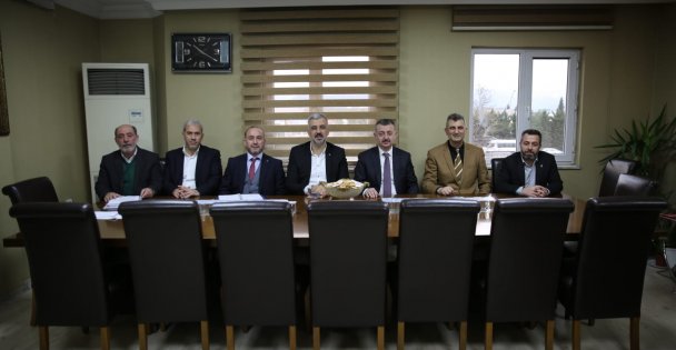 Mülakatlar il binasında devam ediyor