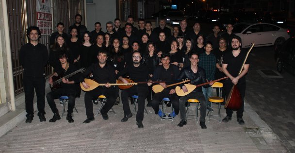 Müzik aşkı her şeyden öte