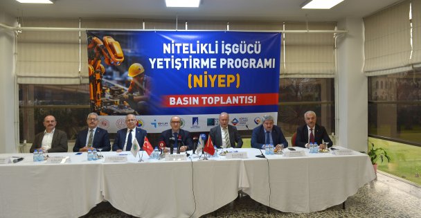 NİTELİKLİ İŞGÜCÜ YETİŞTİRME PROGRAMI İÇİN TARİHİ İMZALAR ATILDI!
