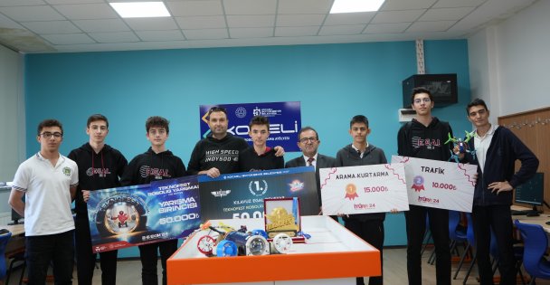 Öğrencilerin su altı robotu birinci oldu: Askeri ve tehlikeli görevlere de uygun