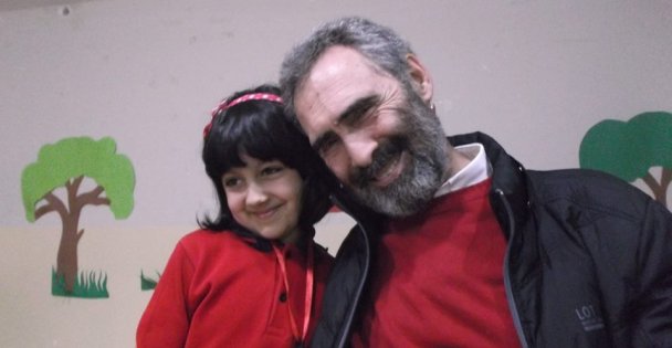 Öğrencilerle bir araya geldi