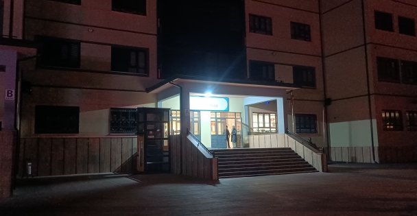 Okulda yangın alarmı paniğe sebep oldu