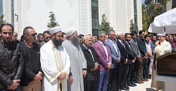 Ömrünü İlyasbey'e adamıştı!