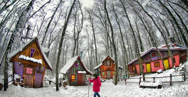 Ormanya'da kartpostallık kış manzaraları