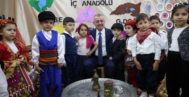 Orta Asya'dan Anadolu'ya ilçe sergileri başlıyor