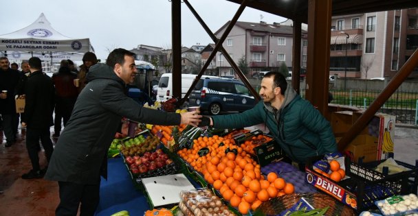 Pazarcı esnafına çorba ikramı