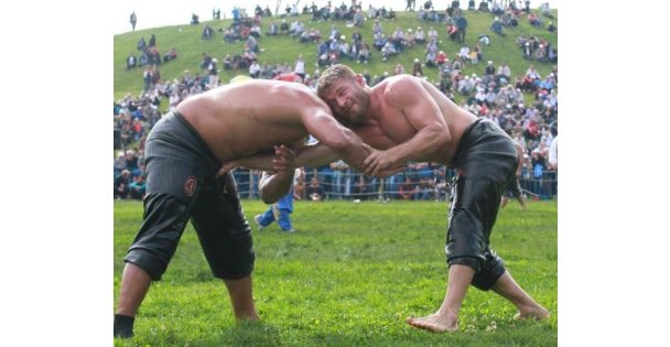 Pehlivanlar Seka Park Er Meydanı'na çıktı
