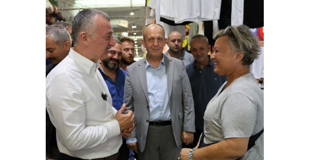 Perşembe Pazarı'nda Büyükakın'a yoğun ilgi