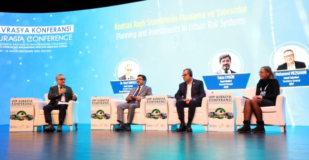 Prof. Dr. Babalık, Büyükşehir'in tramvay projesini övdü; 'Tramvay yatırımı kentin imgesine önemli bir katkıdır”