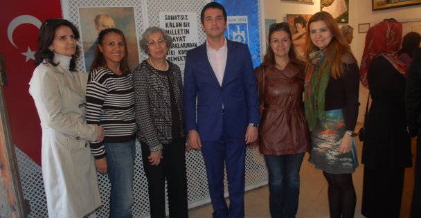 'Renklerin Dünyası” büyüledi