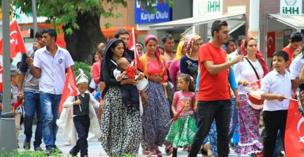 Roman sünnet çocukları doyasıya eğlendi