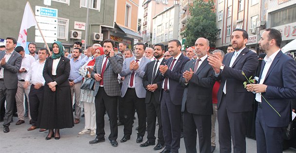 Saadet'in Sevgi Adımı Dilovası'nda