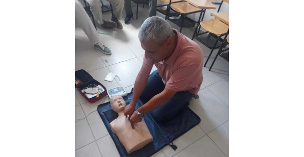 Sağlık Müdürlüğünden temel ilk yardım eğitimi