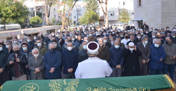 Şair ve yazar Mustafa Yazgan'ın cenazesi Karamürsel'de defnedildi