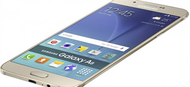 SAMSUNG'dan  DEV KAMPANYA