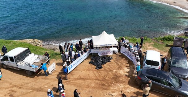 Sardala Koyu'ndan 30 Poşet Atık Toplandı