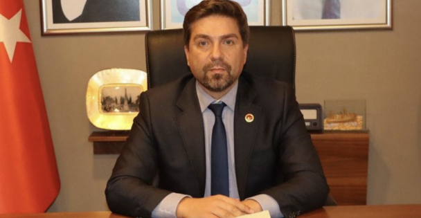 Sarı, o açıklamaya ateş püskürdü; 'Sandık görevlisi listelerimiz eksiksiz seçim kuruluna teslim edilmiştir”