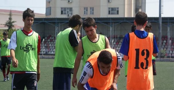 Seçmeler yok kamp var