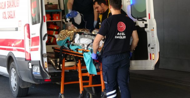 Serinlemek için girdiği denizde boğulma tehlikesi geçirdi: 17 yaşındaki gencin durumu ağır