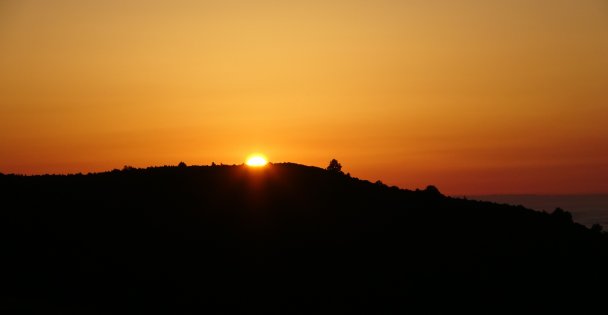 Sis Denizinde Gün Batımı Mest Etti