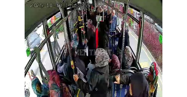 Şoför, rahatsızlanan yolcu için güzergah değiştirdi