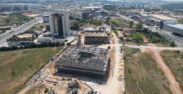 Spor Lisesi'nde çalışmalar tüm hızıyla devam ediyor