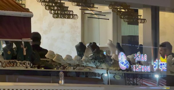 Tahliye edilen binada kuyumcu alarmı: Ziynet eşyalarını dakikalar içinde topladı