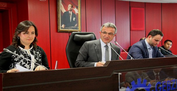 Takaslar mahkemelik!