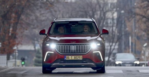 TBMM - Bakan Varank, Meclis Genel Kurulundaki bütçe sunumuna TOGG ile geldi