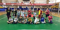 Badminton şampiyonları hazırlanıyor