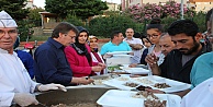 Engelli ve aileleri ile iftarda buluştu