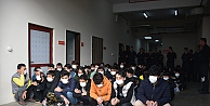 Kocaeli'de 137 Afgan Uyruklu Göçmen Sınır Dışı Ediliyor