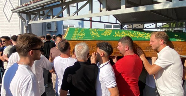 Tüfekle vurulmuştu, 4 günlük yaşam mücadelesini kaybetti: Son yolculuğuna uğurlandı