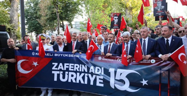 Tüm Kocaeli, 15 Temmuz kortejindeydi