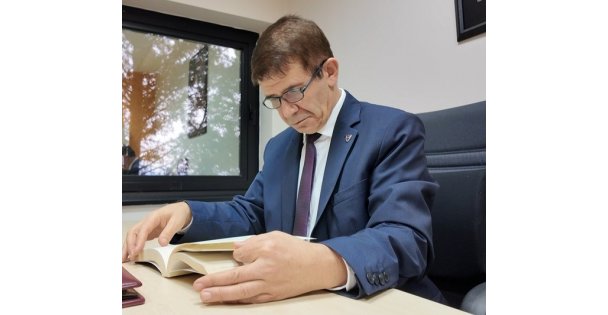 'Türkiye'nin tampon bölgenin eksik kısımlarında Suriye'ye yönelik bir kara harekatı yapmasını bekliyorum'