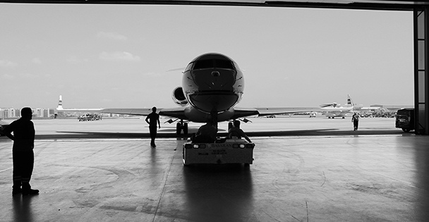 Uçak Hangarı Kiralama Avantajları ve Dezavantajları