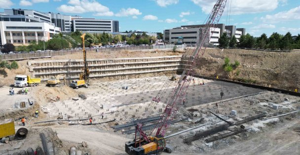 Umuttepe Cami ve Otopark projesi sorunsuz ilerliyor