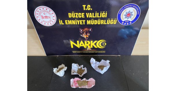 Uyuşturucu satıcısı tutuklandı