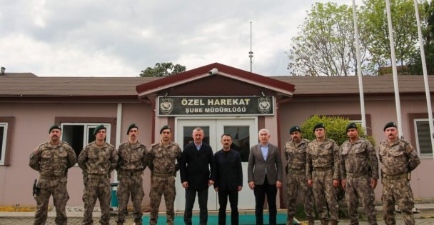 Vali Aktaş ve Başkan Büyükakın'dan, Özel Harekat Şube Müdürlüğüne Bayram Ziyareti