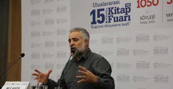 Yazar Ayçil'den okuyucularına 'açık” tavsiye