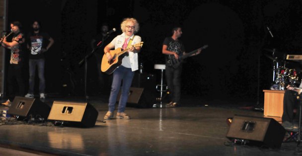 Yeni Türkü'den unutulmaz akşam